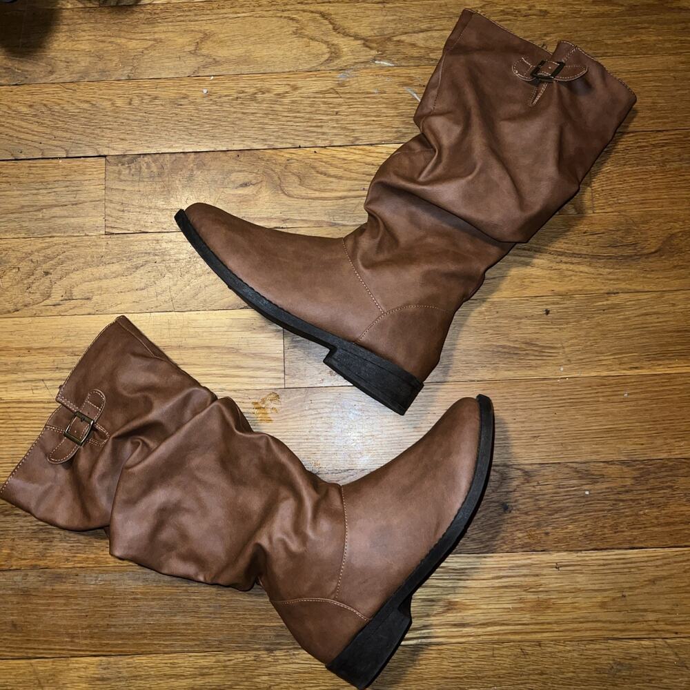 Charlotte Russe Brown Knee High Boots Women Size 10 Practically NEW